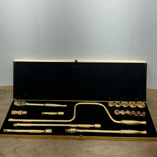 1992 snap tools - 1992, 3/8"