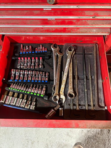 Snap wrench and - and, tool